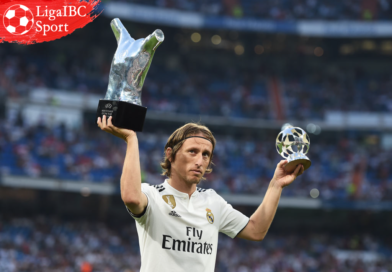 Luka Modric Mendapatkan Penghargaan Goal 50